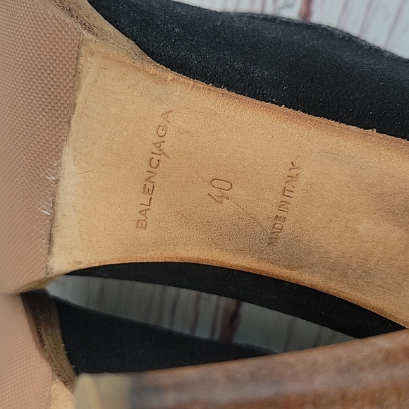 Balenciaga Black Suede Lace Up Shootie SIZE 40 or 9 - Picture 6 of 9